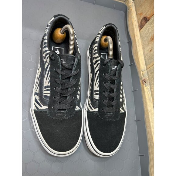 Vans Womens Old Skool Zebra Print Sneakers Size 9 US - Picture 3 of 8